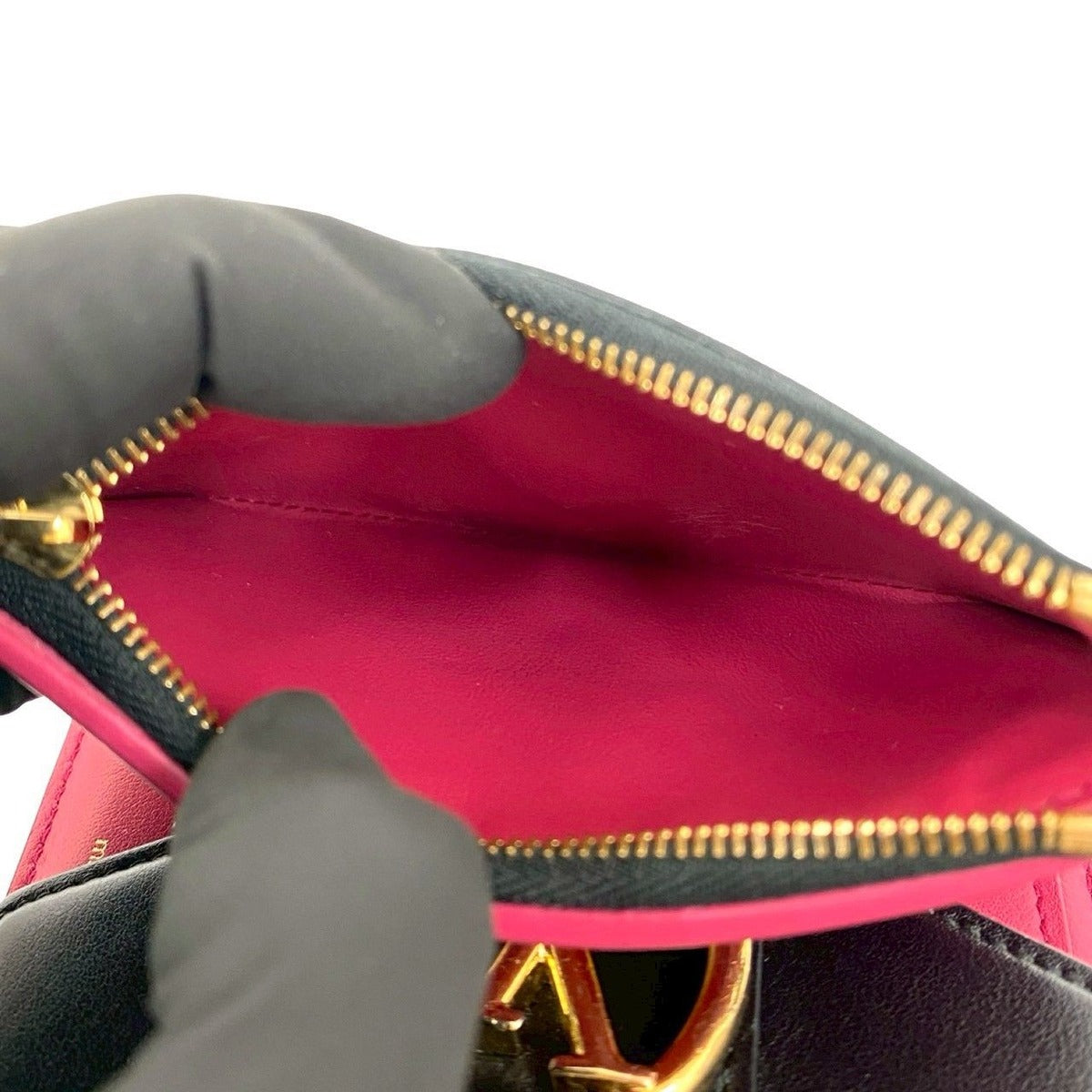 Louis Vuitton Pont Neuf Compact Portefeuille LV Leather Black X Pink — view 10