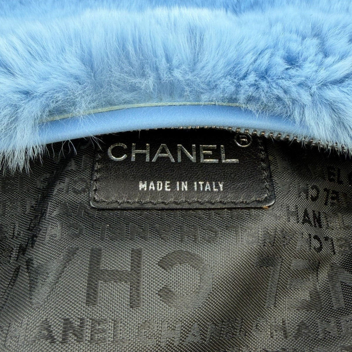 Chanel CC Logo Handbag Blue Rabbit Fur Vintage — view 15