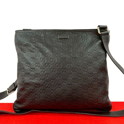 Gucci Guccissima GG Pattern Leather Shoulder Bag Pochette Brown