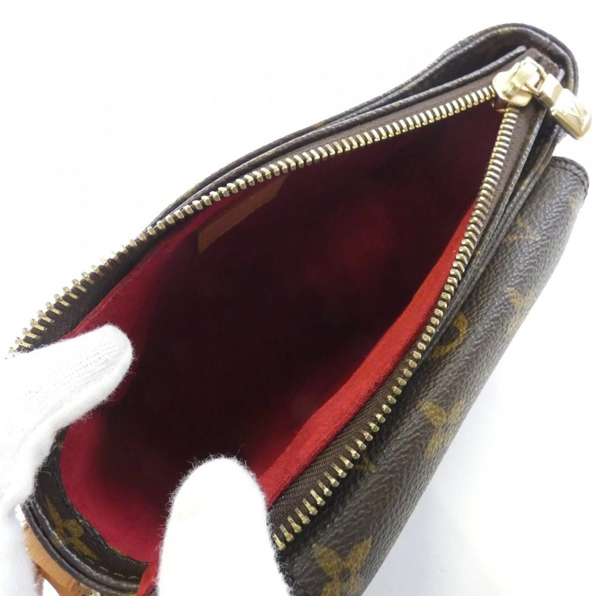 Louis Vuitton Monogram Viva-Cite PM Shoulder Bag — view 10