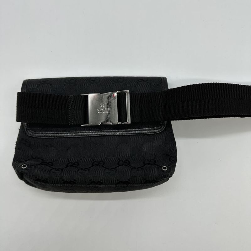 Gucci 92543 GG Canvas Waist Pouch Body Bag Black Women Men Fashion