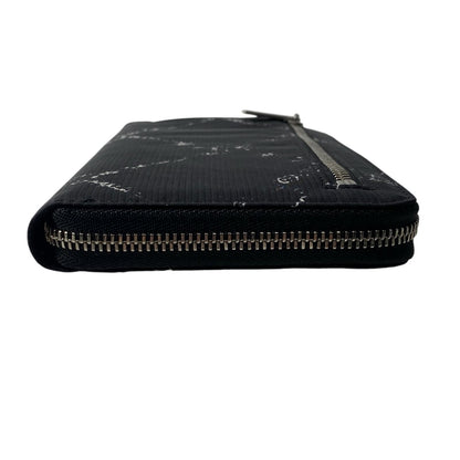 Chanel Travel Line Zip Around Wallet No 5 — view 4