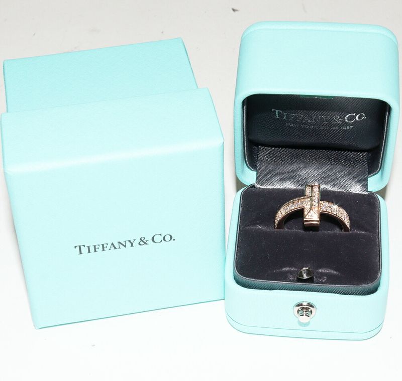 Tiffany & Co Ring 18K Pink Gold Diamond 055ct T One Ring Width 45mm (018in)