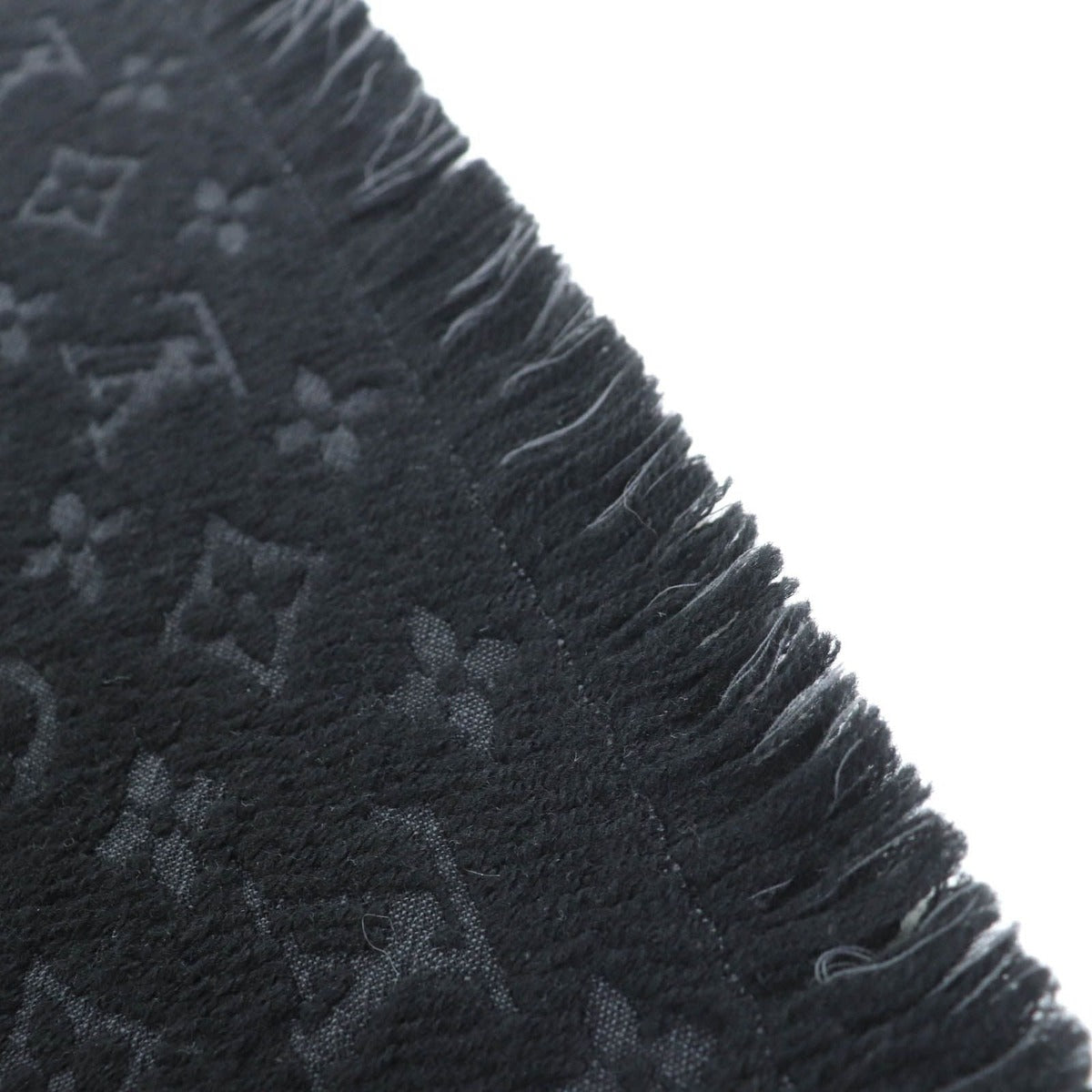 Louis Vuitton Monogram Classic 100% Wool Muffler Scarf — view 3
