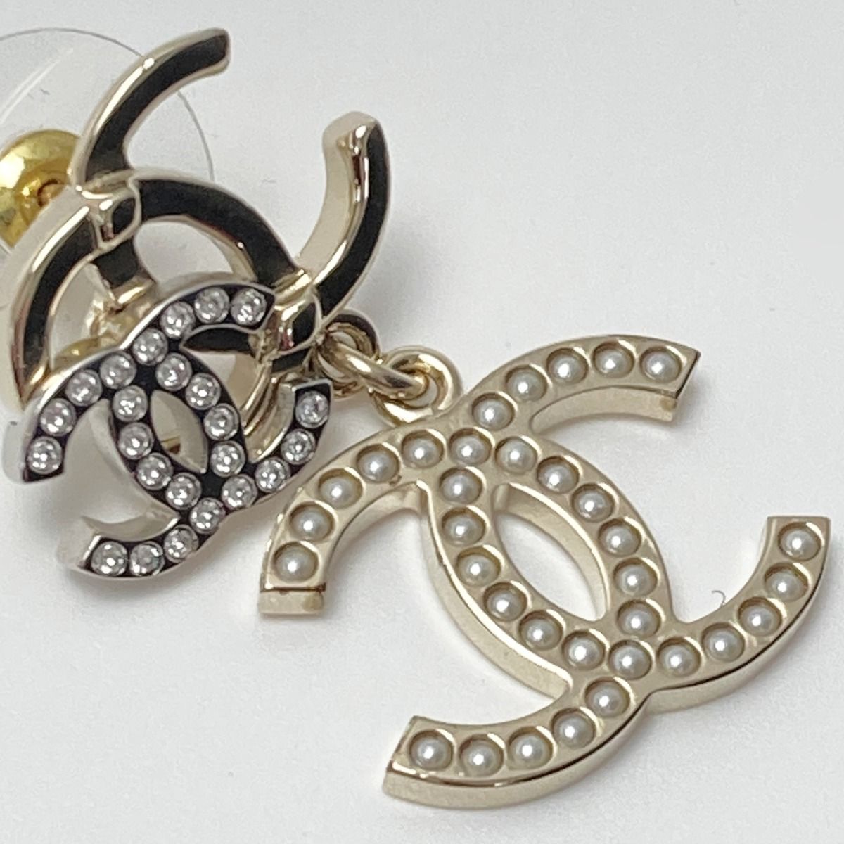 Chanel Triple Coco Mark Earrings B21a Rhinestone Fake Pearl