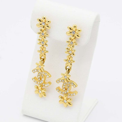 Chanel Coco Mark Flower Rhinestone Earrings I23/a Flower Gold Color H18867