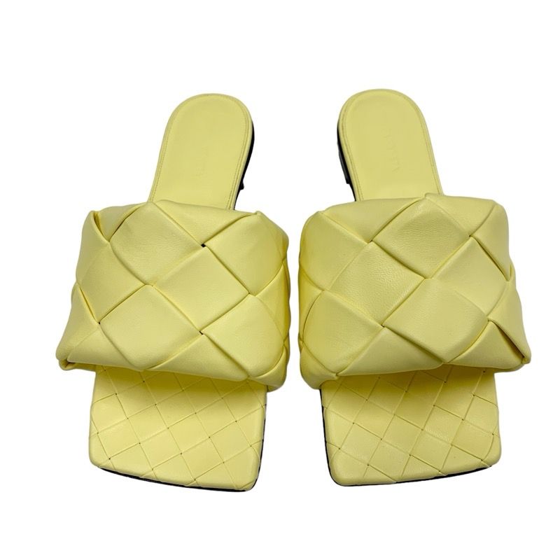 Bottega Veneta Lido Sandals Shoes Leather Yellow Flat Sandals Mules Intrecciato