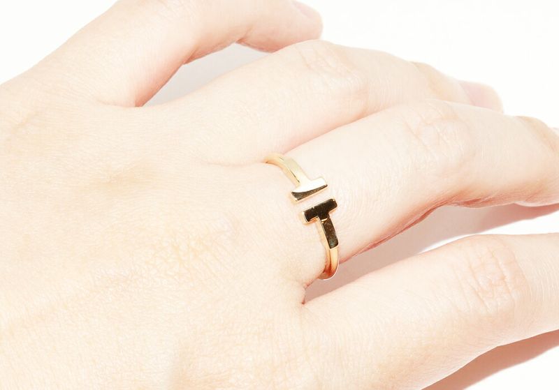Tiffany & Co Ring 18K Yellow Gold T-wire Ring