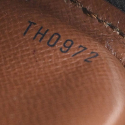 Louis Vuitton Marly Dragonne PM Clutch Bag Monogram Leather M51827 04ka980