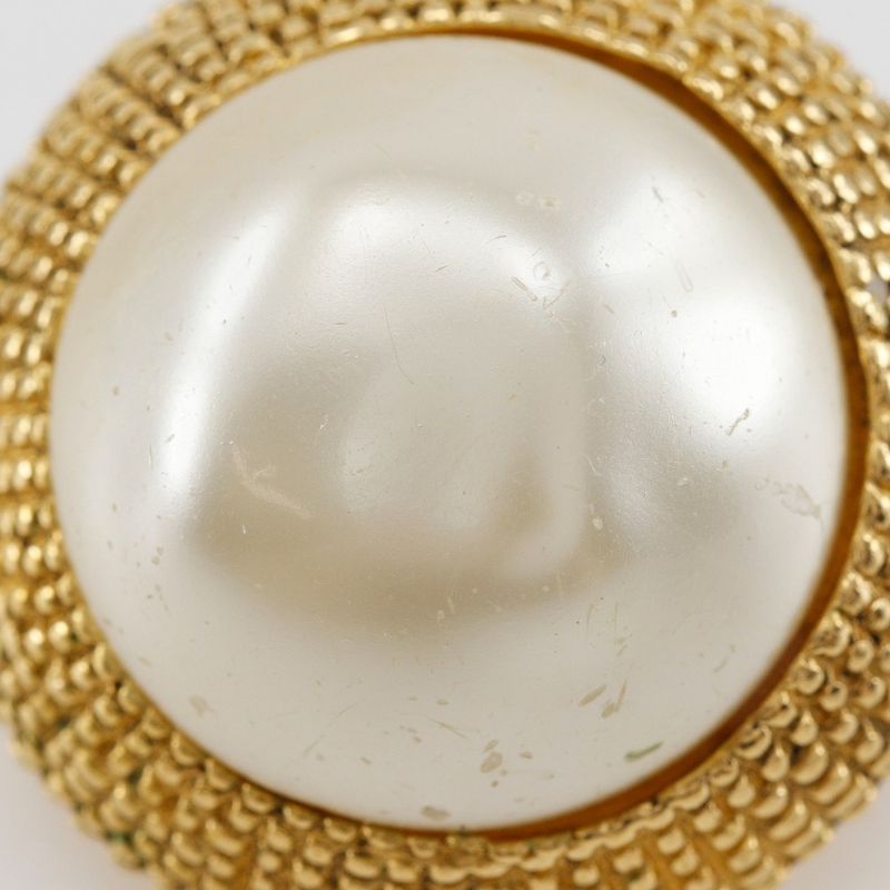 Chanel Vintage Gold Plated And Faux Pearl Ladies 29.5g Earrings