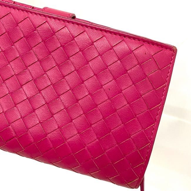 Bottega Veneta Bifold Wallet Pink Intrecciato Excellent Condition Hook