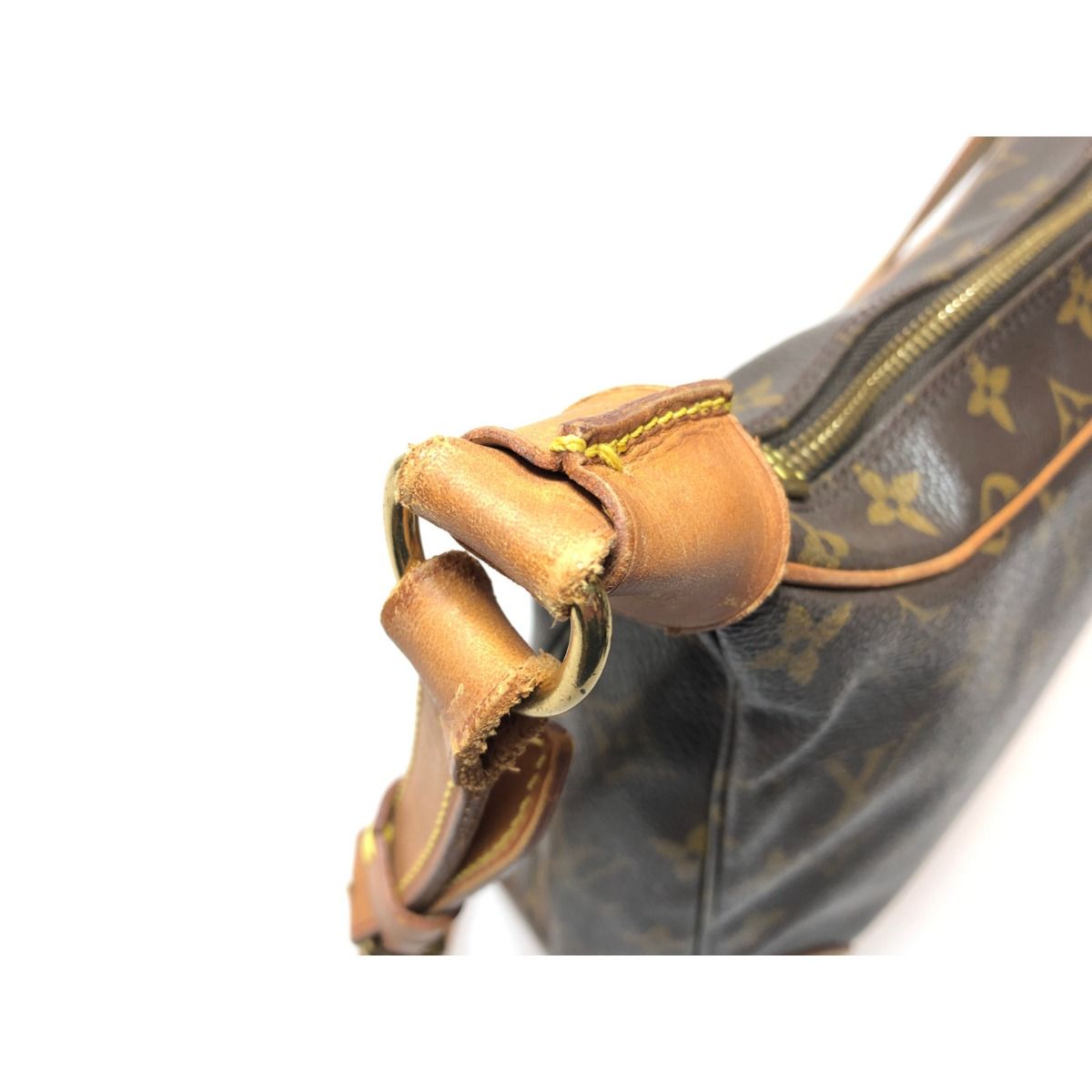 Louis Vuitton Women's Shoulder Bag Monogram Boulogne 30 Inner Pocket Damaged