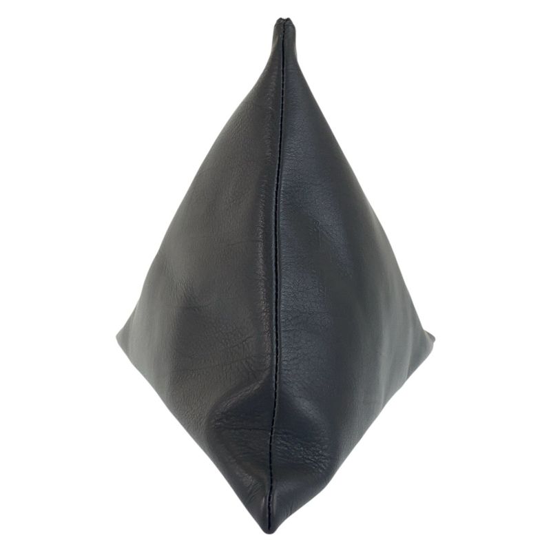 Bottega Veneta Bottega Veneta Triangle Black Leather S02133430p Clutch Bag