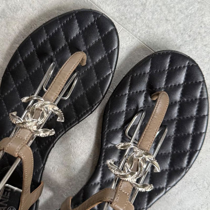 Chanel Thong Sandals Matelasse Coco Mark Flat Shoes Sandals Black Beige Silver