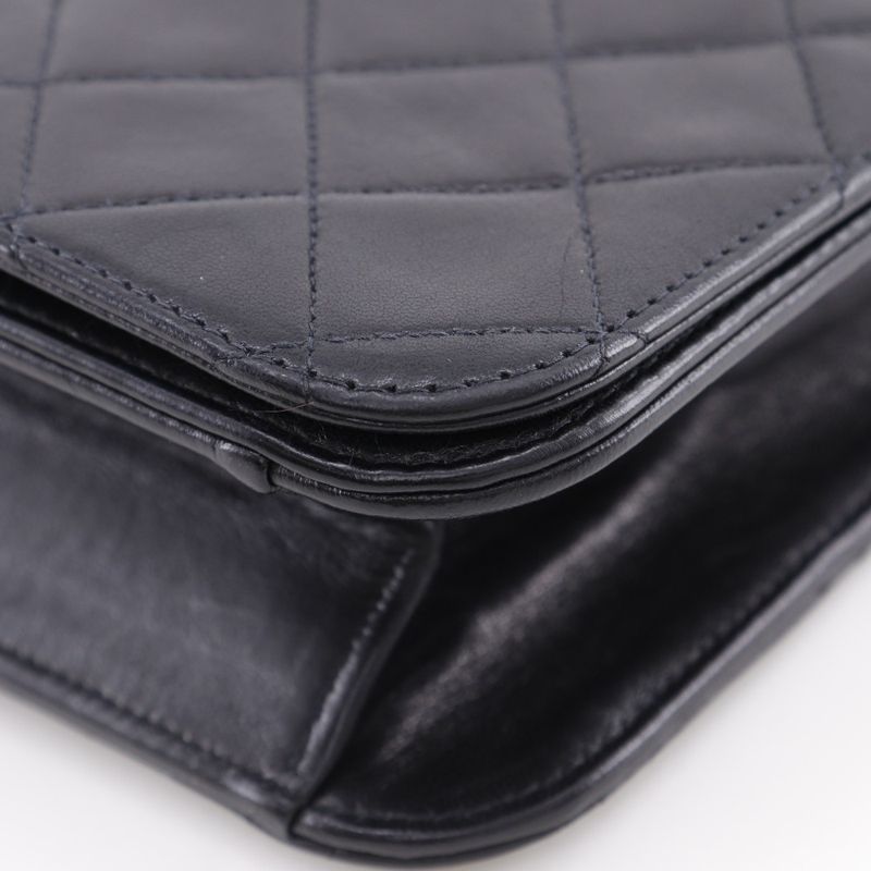 Chanel Chain Shoulder Matelasse Lambskin Women's Shoulder Bag