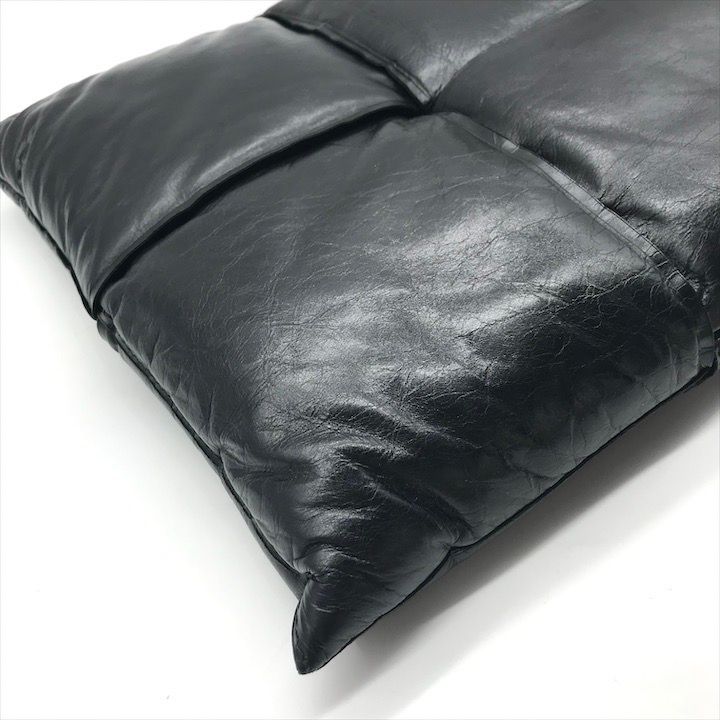 Bottega Veneta Intrecciato Maxi Clutch Second Black Leather