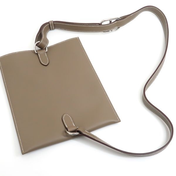 Hermes Pot Chien Plus U Engraved Etoupe Swift Shoulder Bag Body Bag Chaine
