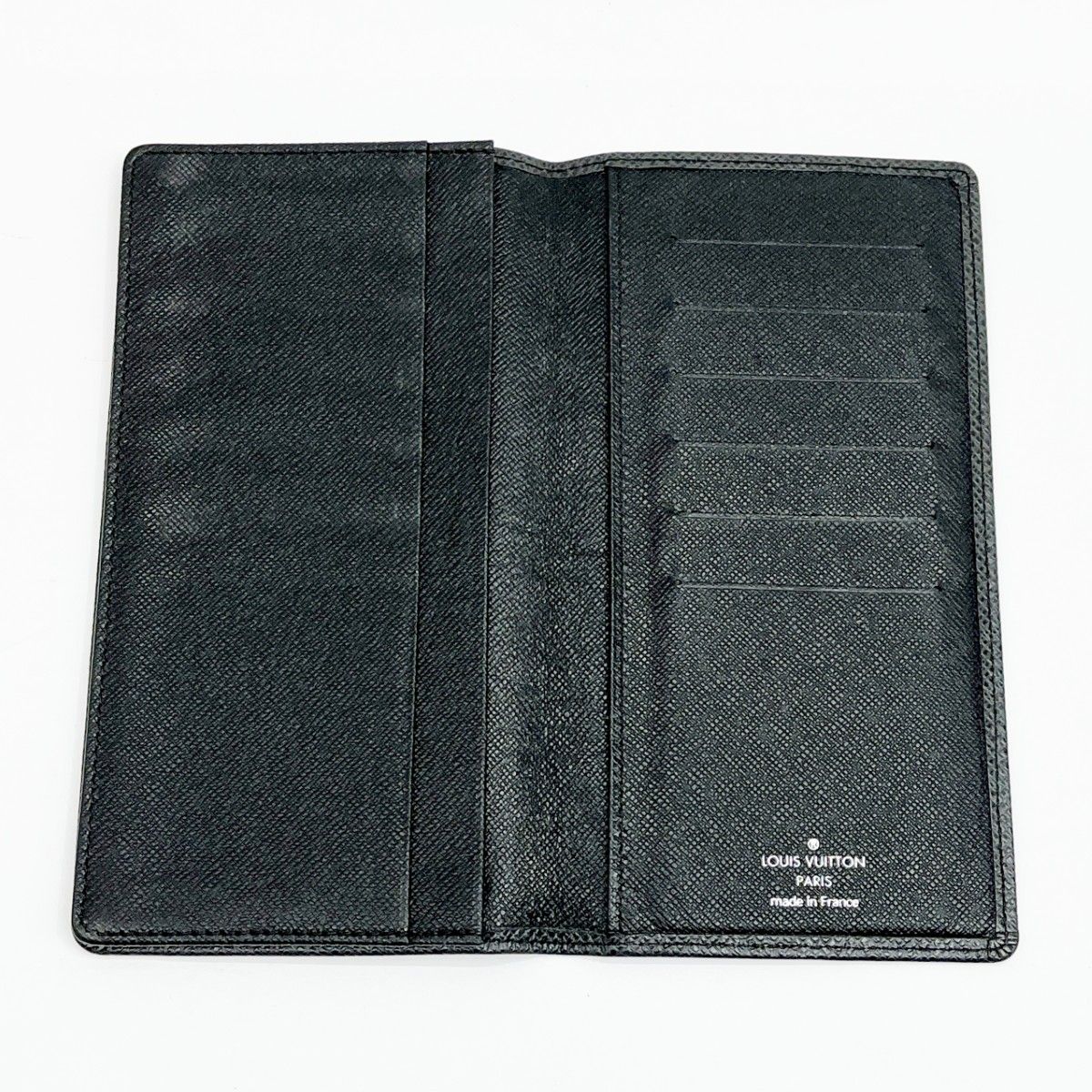 Louis Vuitton Long Wallet Taiga Porto Cult Credit M31002 Black