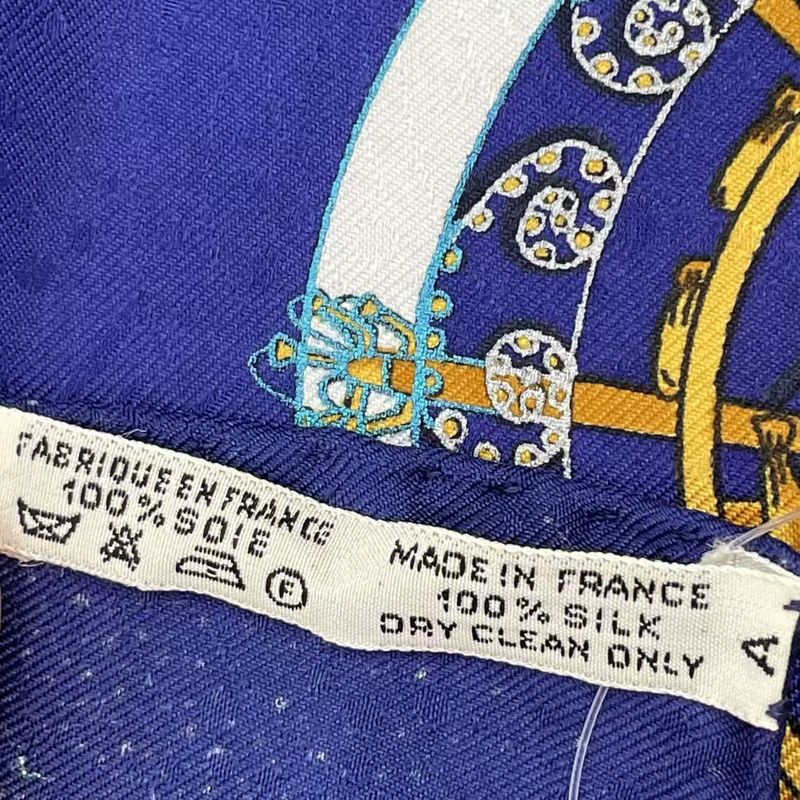 Hermes Carree 90 FEUX D'artifice Artisanal Fire Silk Scarf Navy