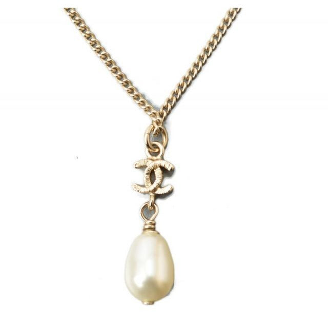 Chanel Coco Mark Pearl Motif