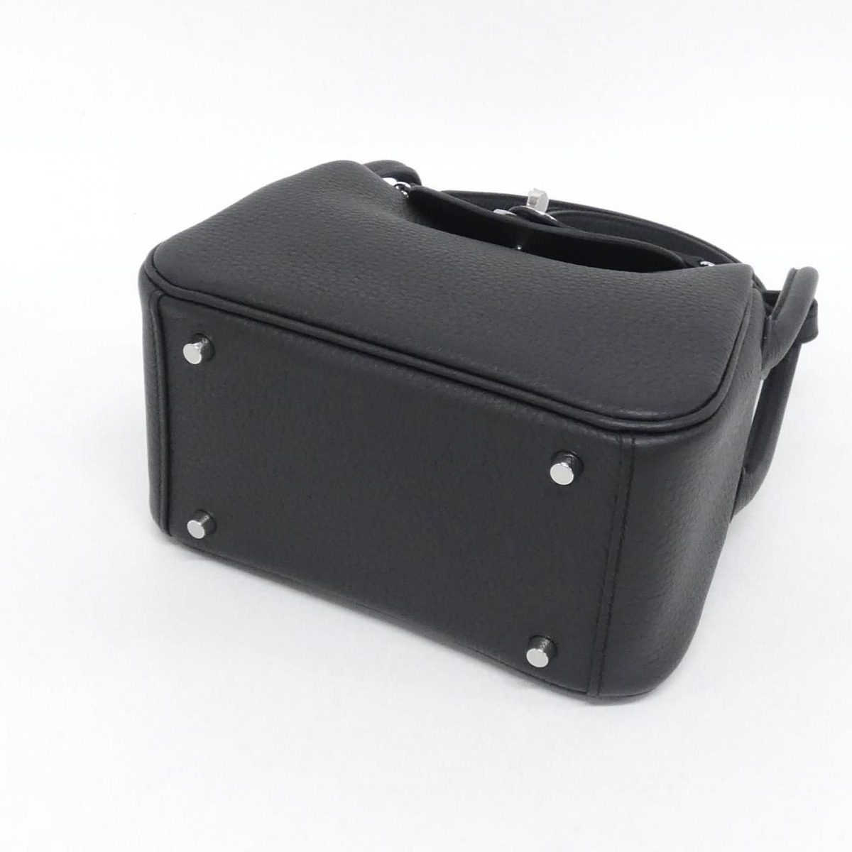 Hermes Lindy 2 Mini Shoulder Bag — view 3