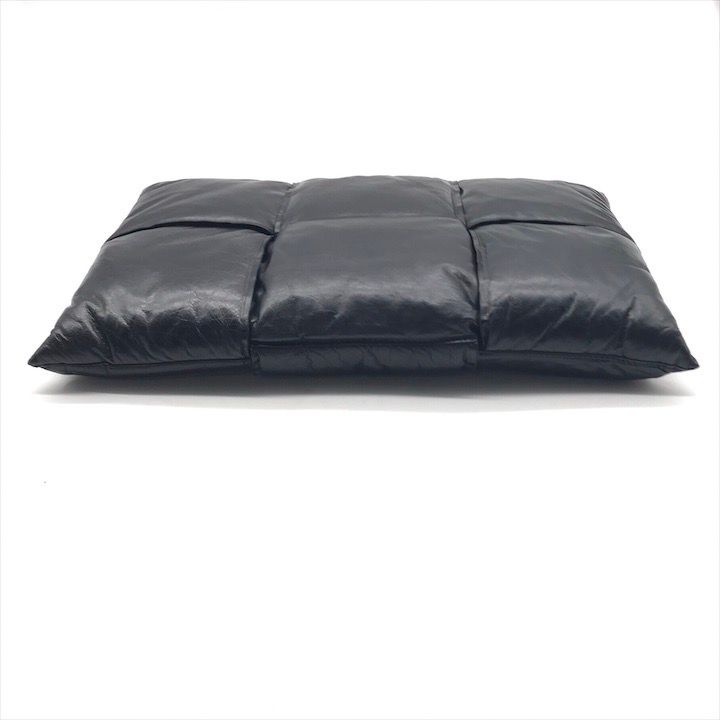 Bottega Veneta Intrecciato Maxi Clutch Second Black Leather