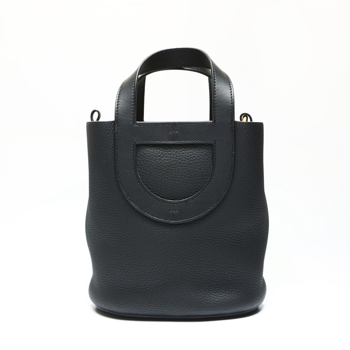 Hermes Handbag in the Loop 18