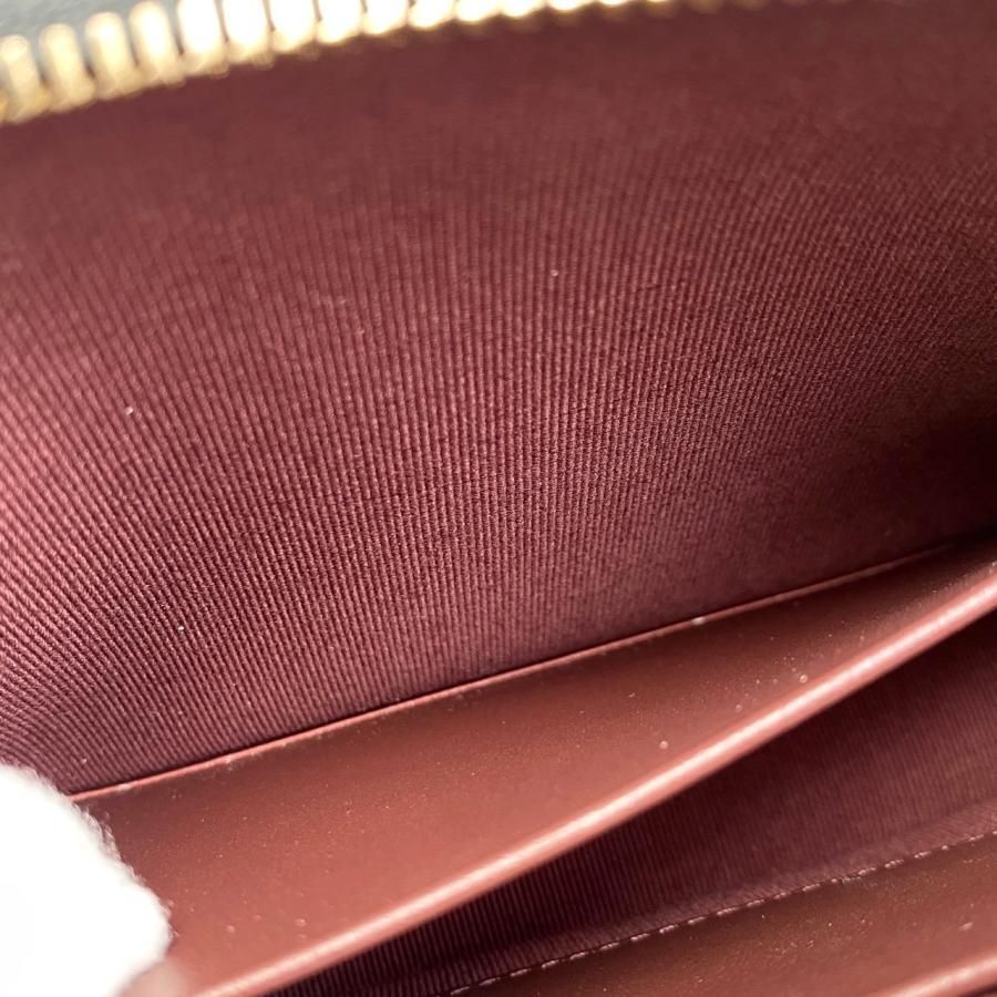 Chanel Shoulder Bag Classic Chain Clutch Mini Ap4704 Matelasse Caviar Skin Coco