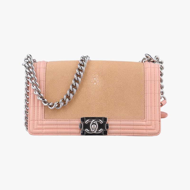 Chanel Galusha Stingray Medium Boy Flap Pink And Beigeleather A6706416404982