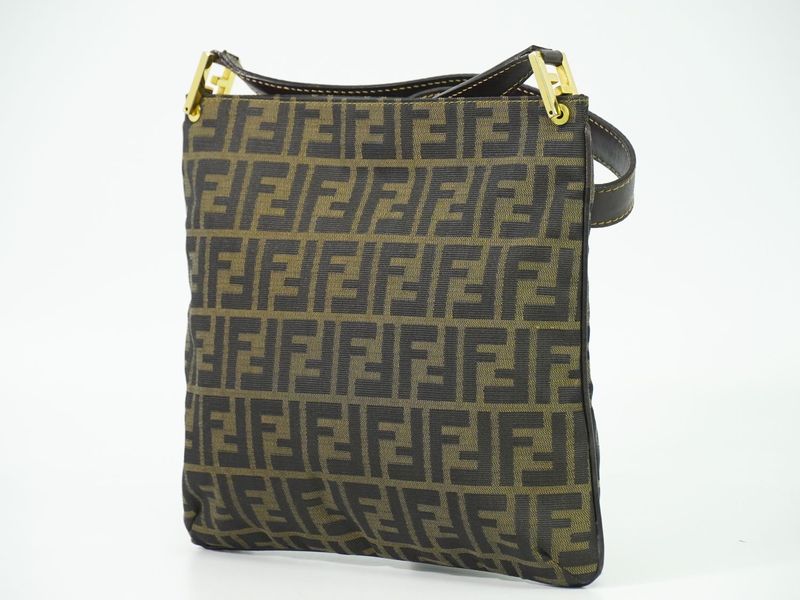 Authentic Fendi Zucca Shoulder Bag Canvas Brown Zucca Bag Pre-owned [follow-up