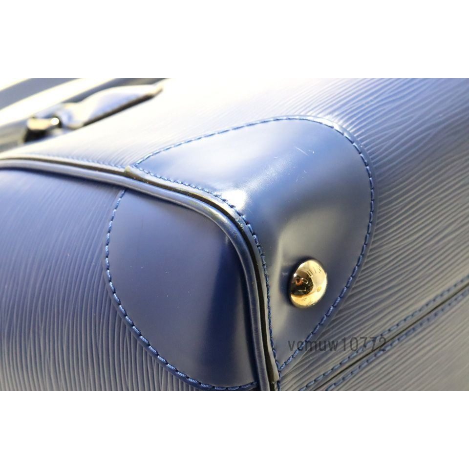 Louis Vuitton Recent Handbag — view 4