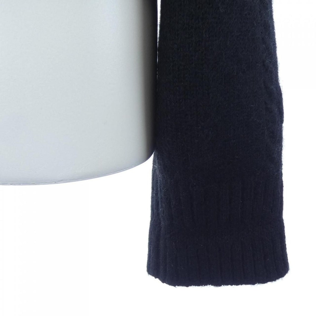 Chanel Size 38 Knit — view 7