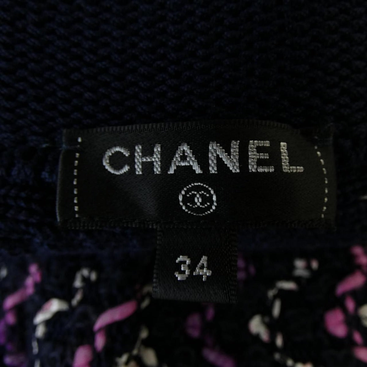 Chanel Shorts Navy 34 — view 4