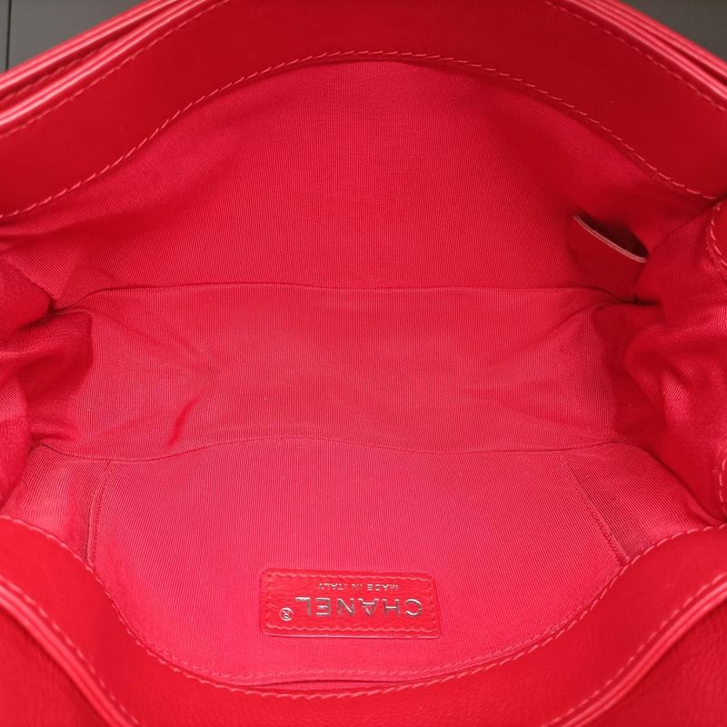 Chanel Boy Chanel Red Lambskin A67946 18786518