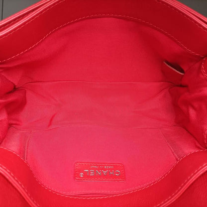 Chanel Boy Chanel Red Lambskin A67946 18786518