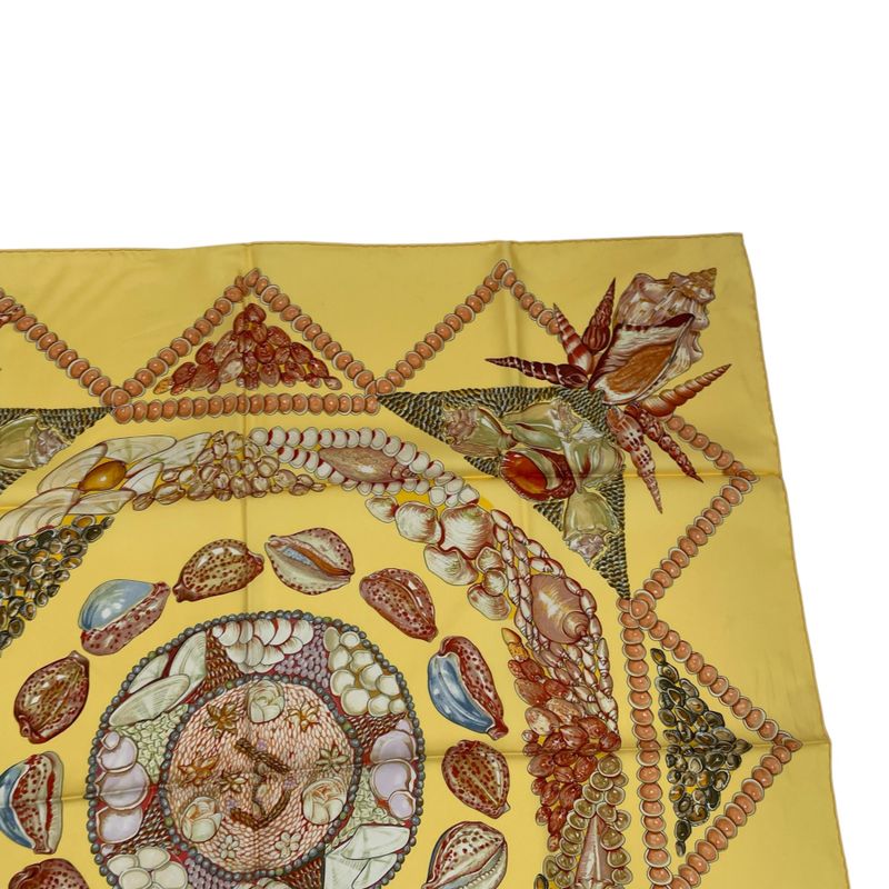 Hermes Carre 90 Silk Scarf Rocaille Shell Multicolor Storage With Bag