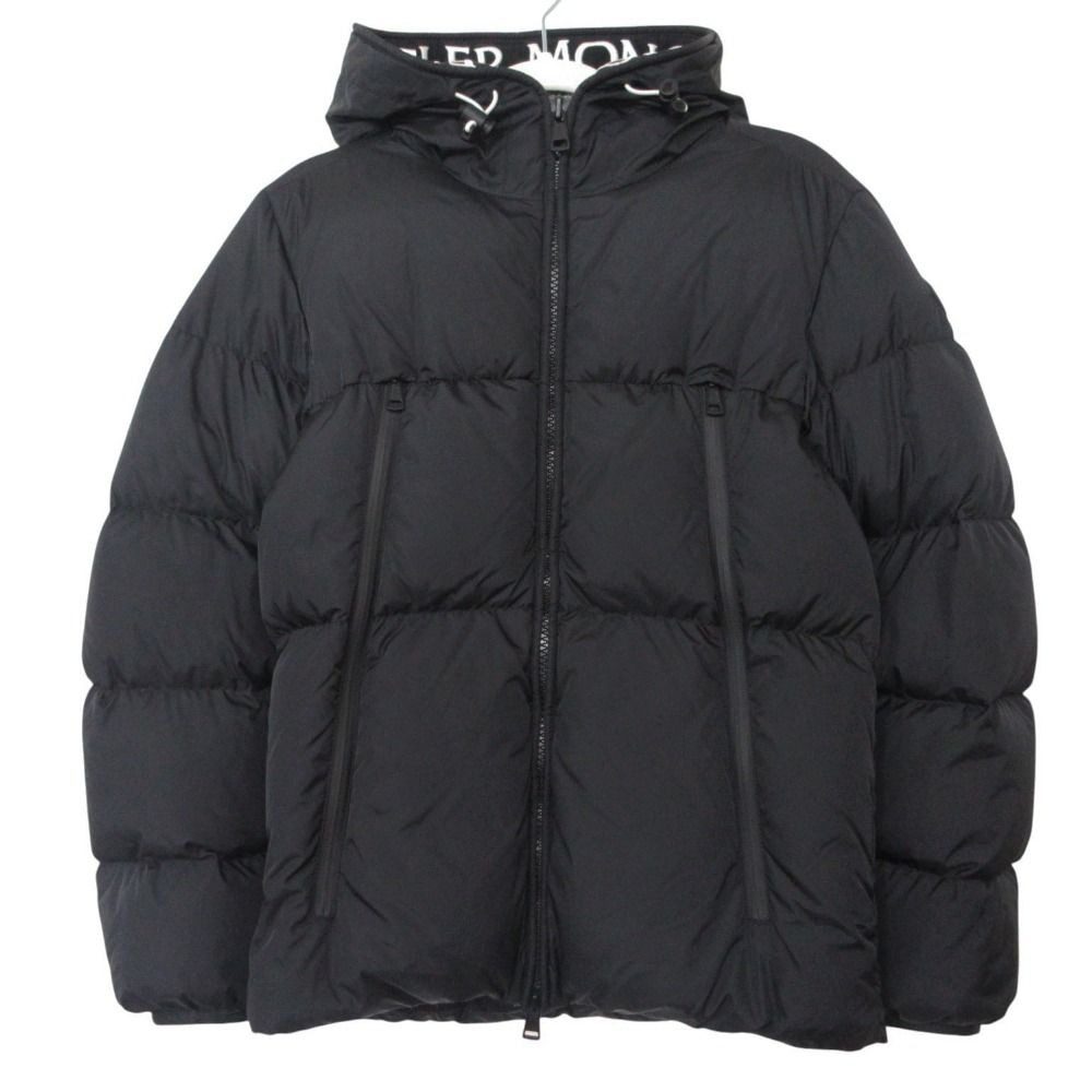 Moncler Down Jacket Montcla Logo Black