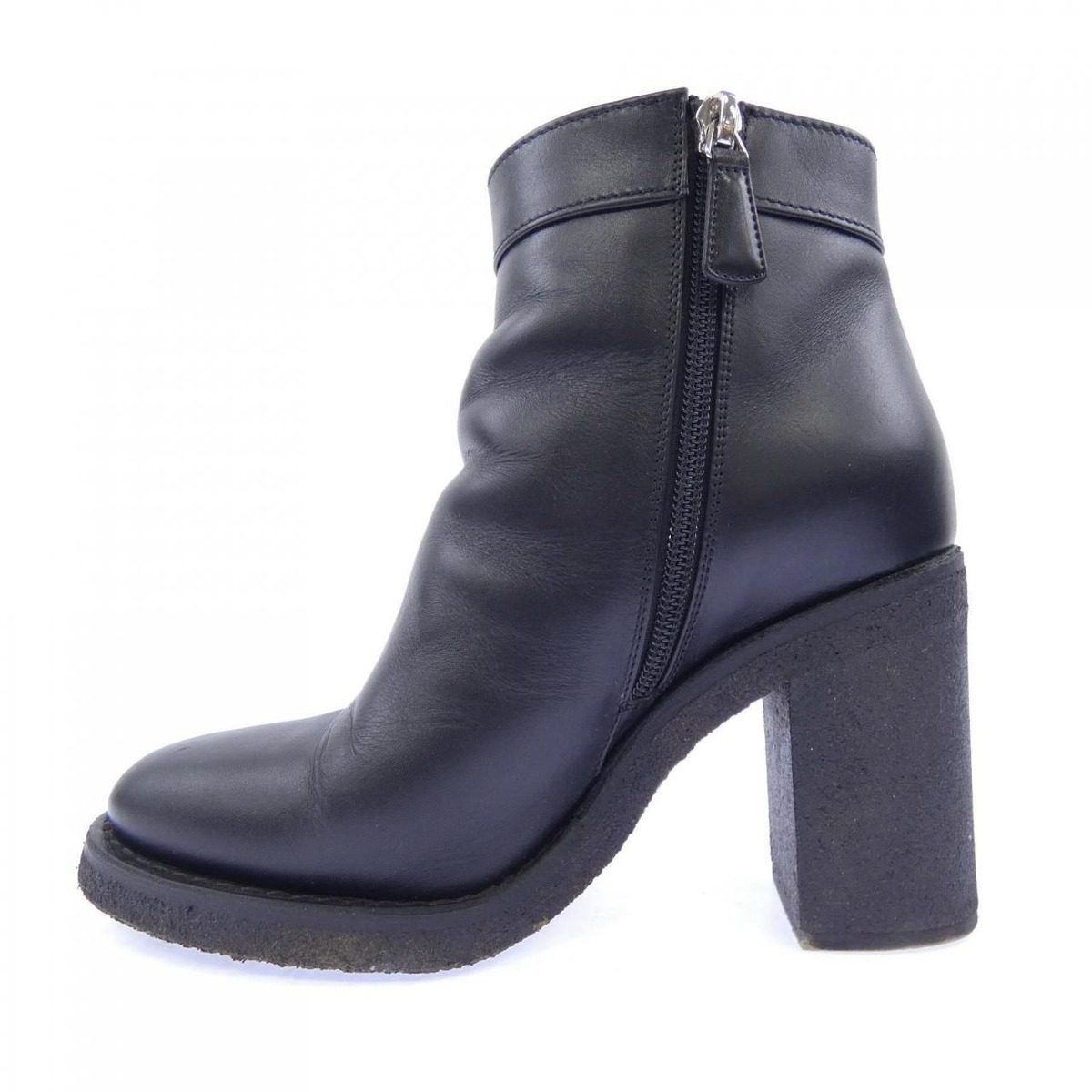 Chanel Turnlock Boots Black — view 2