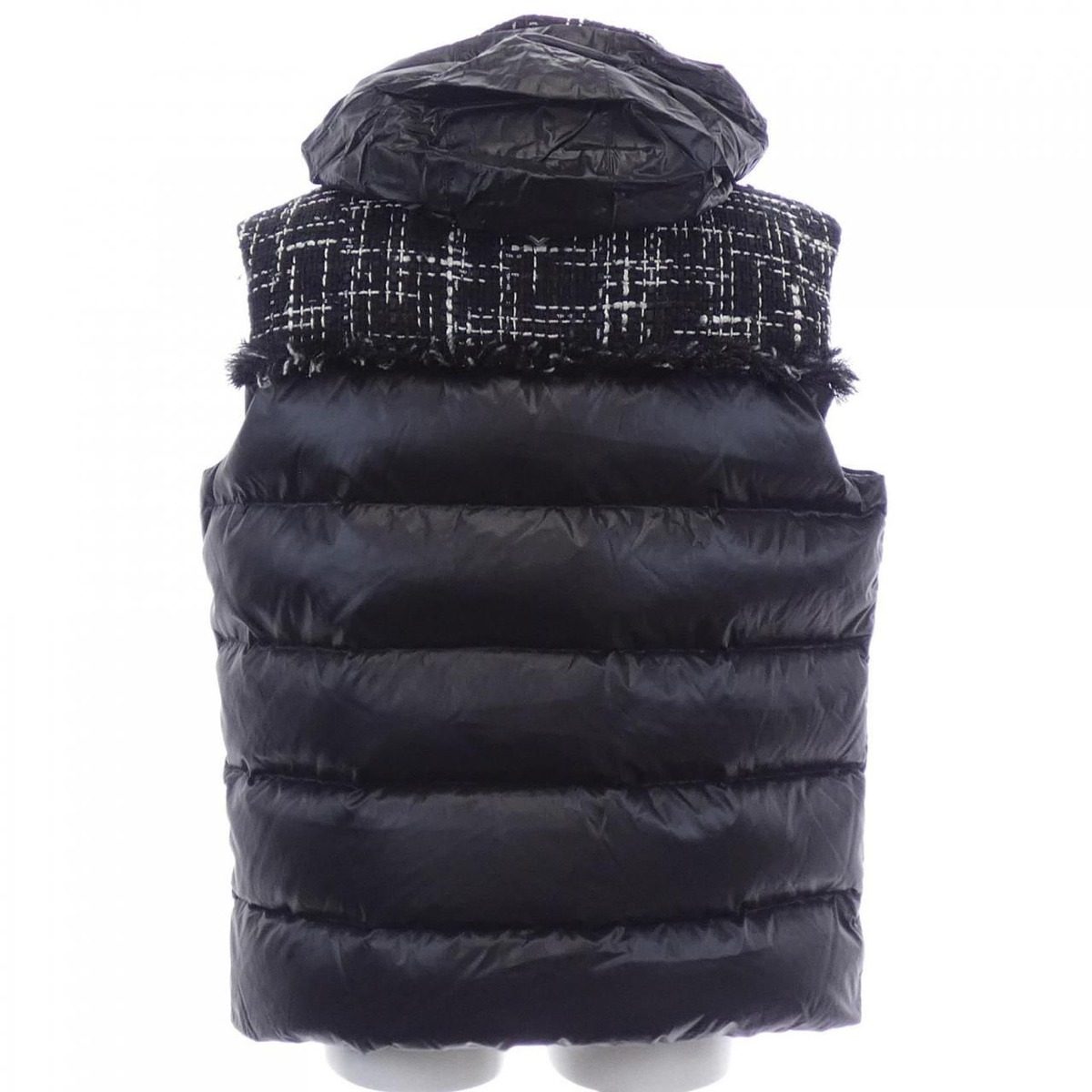 Chanel Down Vest Black — view 2