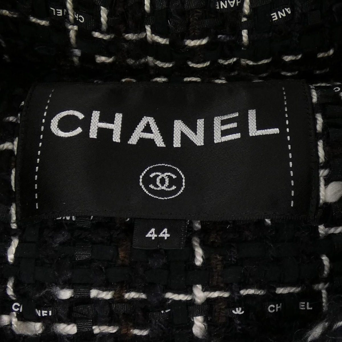 Chanel Down Vest Black — view 5