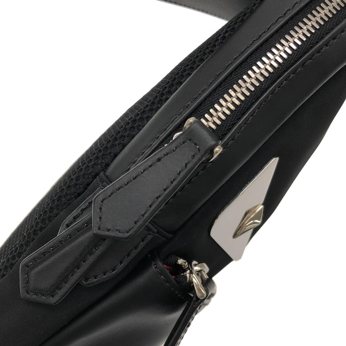 Fendi Bugs Shoulder Bag Nero — view 5