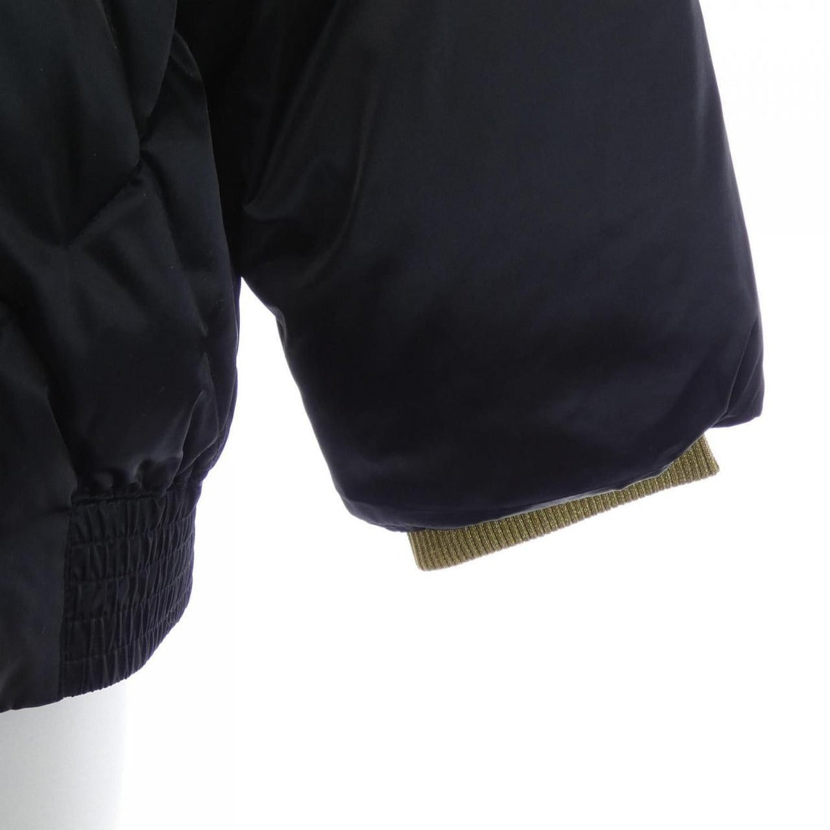 Chanel Down Jacket Black 36 — view 7