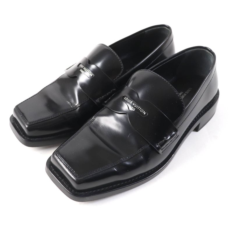 Louis Vuitton Connelly Line 2022 Logoed Square Toe Leather Coin Loafer