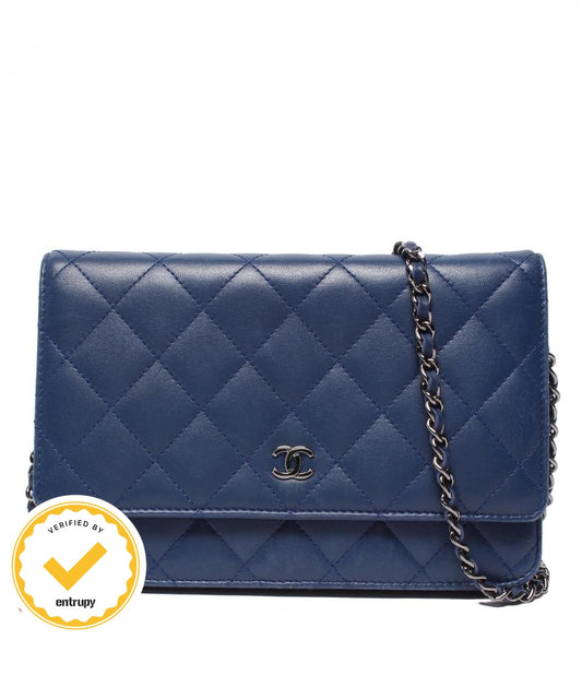 Chanel Chain Wallet Shoulder Bag Silver Quilted Lambskin