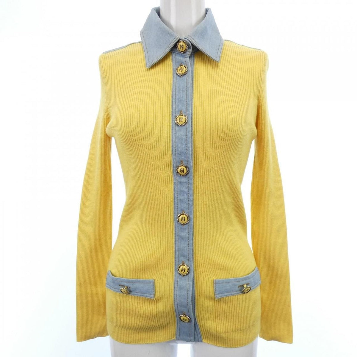Chanel 07 P Cardigan