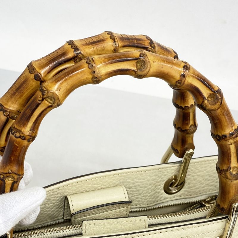 Gucci Handbag Bamboo 323660 Leather Ivory Chien Pan Gold Hardware Women