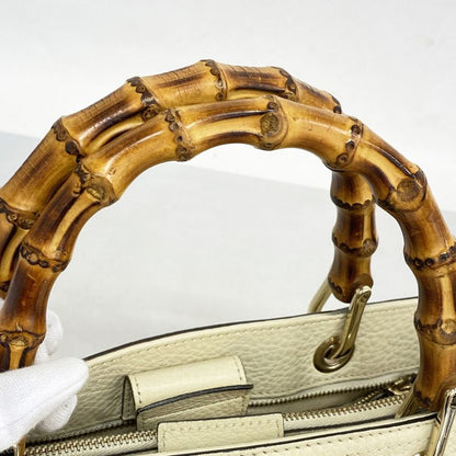 Gucci Handbag Bamboo 323660 Leather Ivory Chien Pan Gold Hardware Women