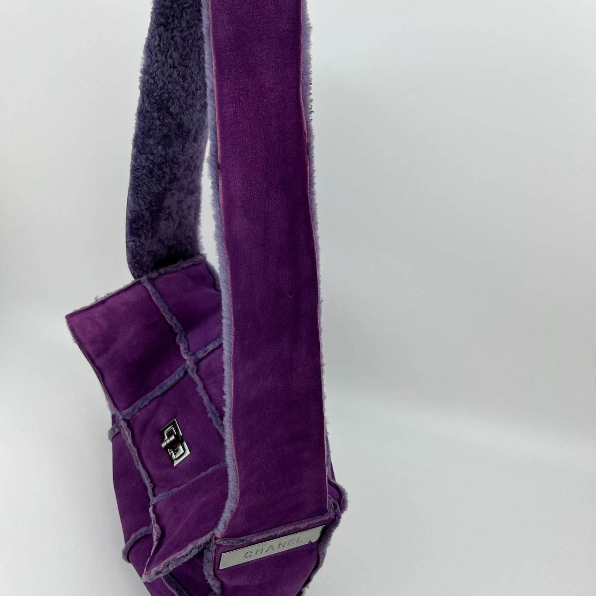 Chanel CC Logo Quilted Shoulder Bag Purple Mouton Suede Vintage — view 12