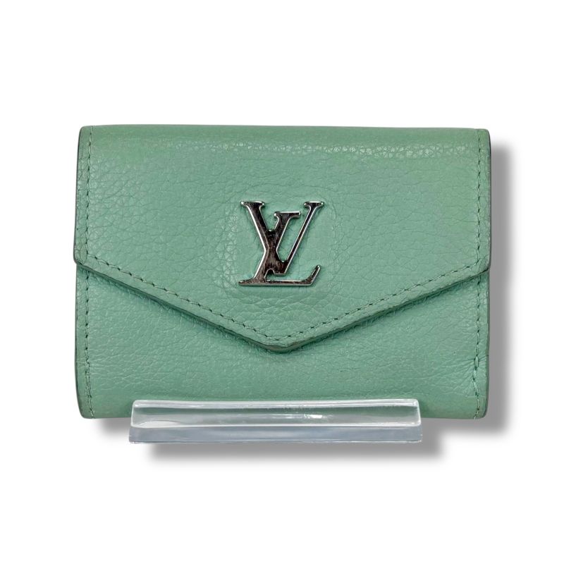Louis Vuitton Portefeuille Lock Me Trifold Wallet Mini Wallet Light Green
