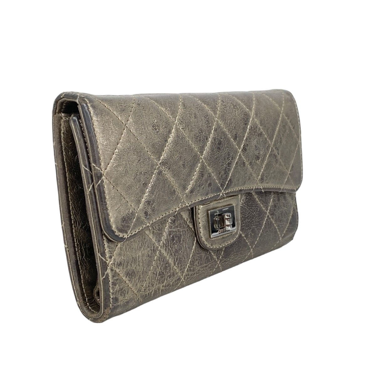 Chanel Wallet 2.55 Calfskin Gold Silver Handbag — view 2